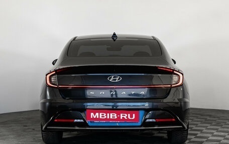 Hyundai Sonata VIII, 2020 год, 1 999 000 рублей, 12 фотография
