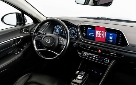 Hyundai Sonata VIII, 2020 год, 1 999 000 рублей, 20 фотография