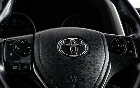 Toyota RAV4, 2017 год, 2 999 000 рублей, 13 фотография