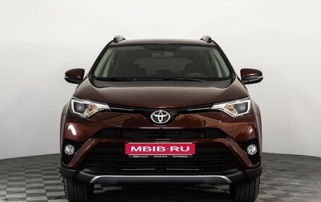 Toyota RAV4, 2017 год, 2 999 000 рублей, 2 фотография