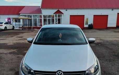 Volkswagen Polo VI (EU Market), 2013 год, 1 000 000 рублей, 1 фотография
