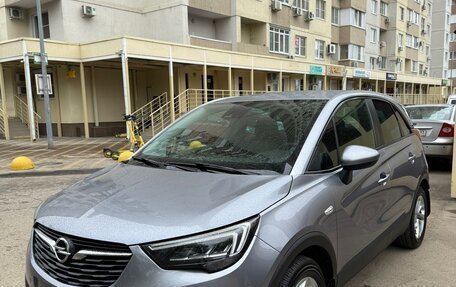 Opel Crossland X I, 2020 год, 1 450 000 рублей, 1 фотография