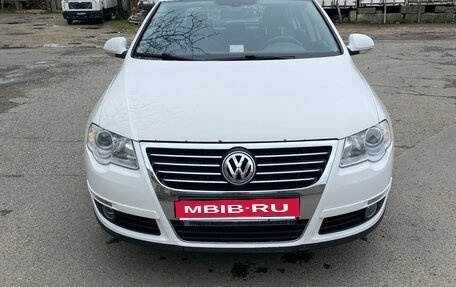 Volkswagen Passat B6, 2010 год, 1 500 000 рублей, 1 фотография