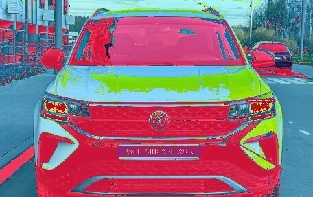 Volkswagen Taos, 2022 год, 2 650 000 рублей, 2 фотография