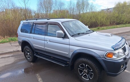 Mitsubishi Pajero Sport II рестайлинг, 2004 год, 650 000 рублей, 2 фотография