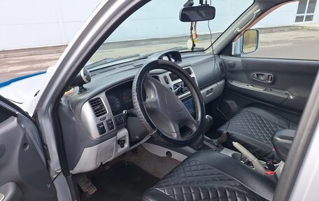 Mitsubishi Pajero Sport II рестайлинг, 2004 год, 650 000 рублей, 4 фотография