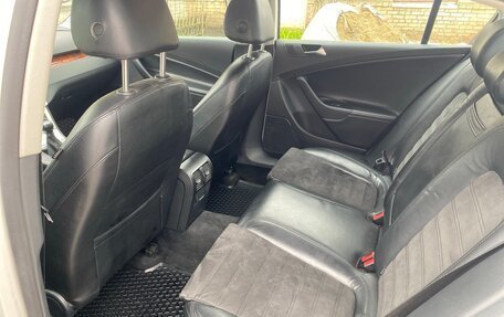 Volkswagen Passat B6, 2010 год, 1 500 000 рублей, 10 фотография