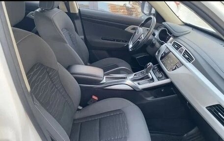 Geely Atlas I, 2018 год, 1 400 000 рублей, 6 фотография