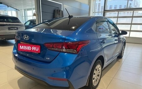 Hyundai Solaris II рестайлинг, 2017 год, 1 049 000 рублей, 6 фотография