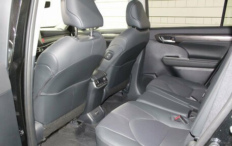 Toyota Highlander, 2026 год, 5 670 000 рублей, 3 фотография