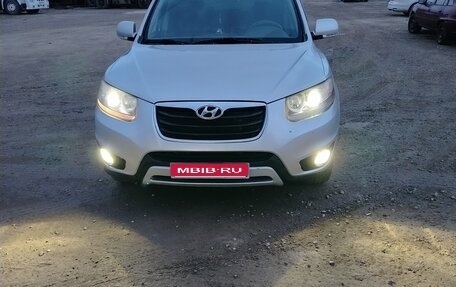 Hyundai Santa Fe III рестайлинг, 2011 год, 1 050 000 рублей, 1 фотография