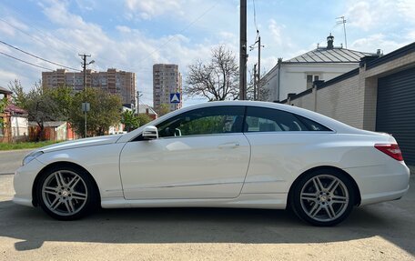 Mercedes-Benz E-Класс, 2013 год, 1 650 000 рублей, 14 фотография
