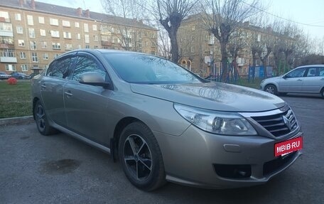 Renault Latitude I, 2010 год, 850 000 рублей, 3 фотография