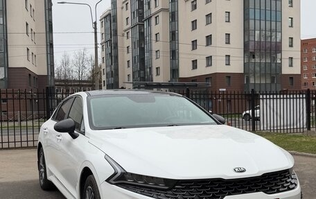 KIA K5, 2021 год, 2 700 000 рублей, 1 фотография