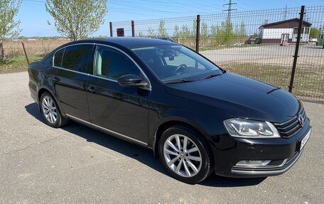 Volkswagen Passat B7, 2012 год, 1 290 000 рублей, 2 фотография