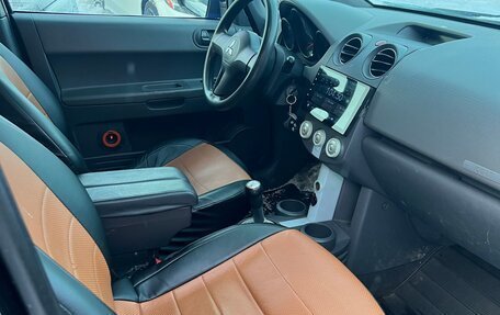 Mitsubishi Colt VI рестайлинг, 2005 год, 245 000 рублей, 9 фотография