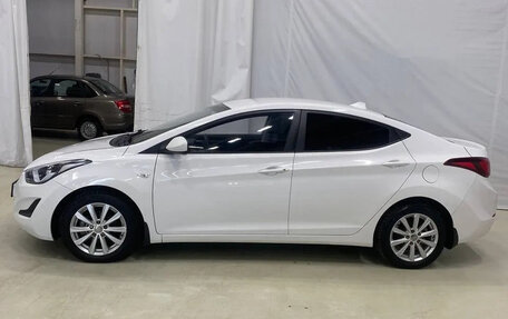 Hyundai Elantra V, 2014 год, 830 000 рублей, 2 фотография