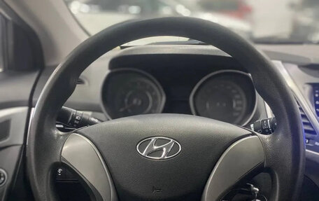 Hyundai Elantra V, 2014 год, 830 000 рублей, 11 фотография