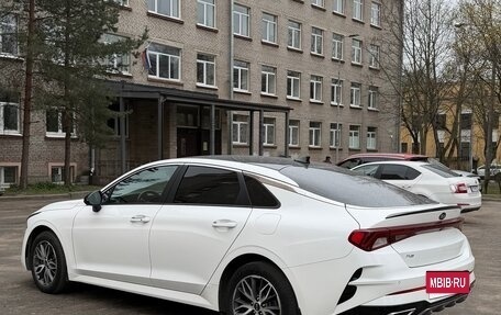 KIA K5, 2021 год, 2 700 000 рублей, 5 фотография