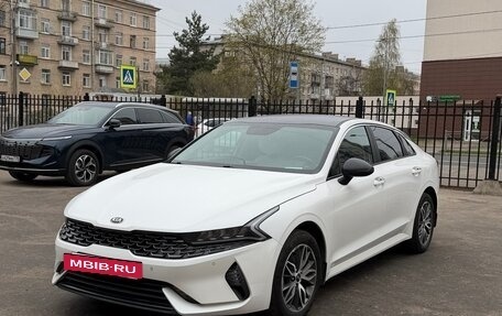 KIA K5, 2021 год, 2 700 000 рублей, 6 фотография