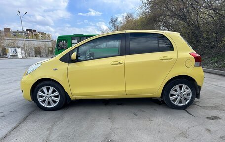 Toyota Yaris III рестайлинг, 2009 год, 610 000 рублей, 2 фотография