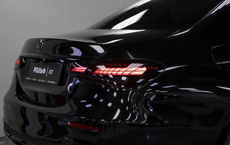 Mercedes-Benz E-Класс, 2020 год, 4 420 000 рублей, 29 фотография