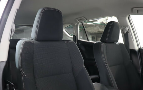 Toyota RAV4, 2015 год, 2 199 900 рублей, 16 фотография