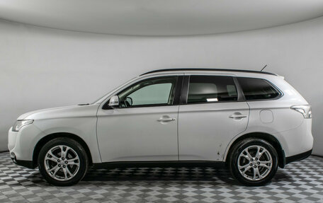 Mitsubishi Outlander III рестайлинг 3, 2013 год, 1 195 000 рублей, 8 фотография