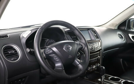 Nissan Pathfinder, 2015 год, 1 799 000 рублей, 13 фотография