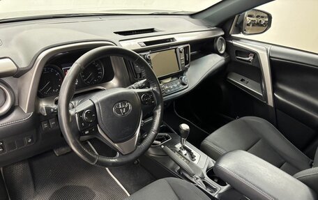 Toyota RAV4, 2019 год, 2 728 000 рублей, 11 фотография