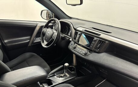 Toyota RAV4, 2019 год, 2 728 000 рублей, 12 фотография
