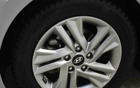 Hyundai Elantra VI рестайлинг, 2019 год, 1 650 000 рублей, 16 фотография