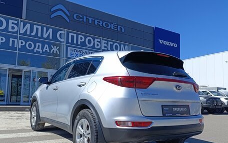 KIA Sportage IV рестайлинг, 2018 год, 1 890 000 рублей, 5 фотография