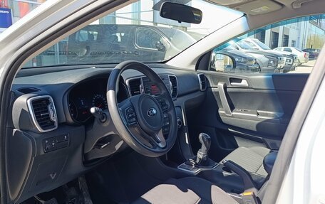 KIA Sportage IV рестайлинг, 2018 год, 1 890 000 рублей, 16 фотография