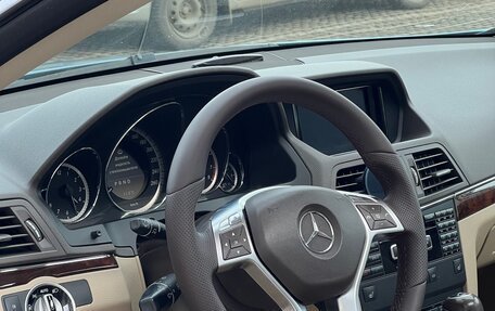 Mercedes-Benz E-Класс, 2012 год, 1 800 000 рублей, 10 фотография