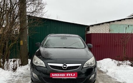 Opel Astra J, 2010 год, 730 000 рублей, 9 фотография