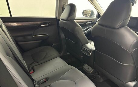 Toyota Highlander, 2025 год, 5 450 000 рублей, 13 фотография