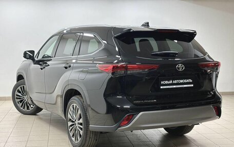 Toyota Highlander, 2025 год, 5 450 000 рублей, 6 фотография