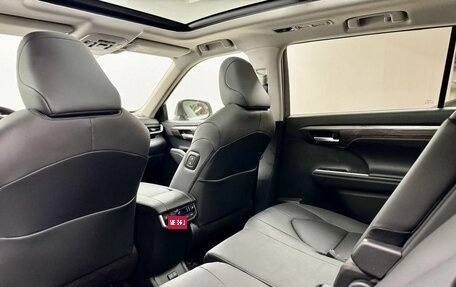 Toyota Highlander, 2025 год, 5 450 000 рублей, 13 фотография