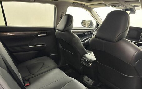 Toyota Highlander, 2025 год, 5 450 000 рублей, 19 фотография