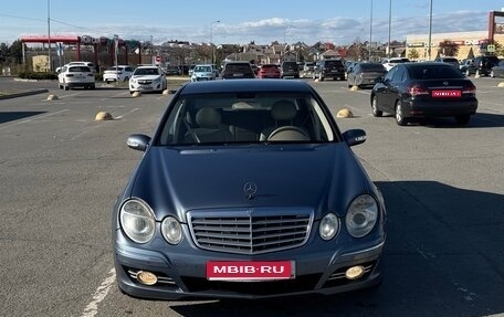 Mercedes-Benz E-Класс, 2003 год, 750 000 рублей, 1 фотография
