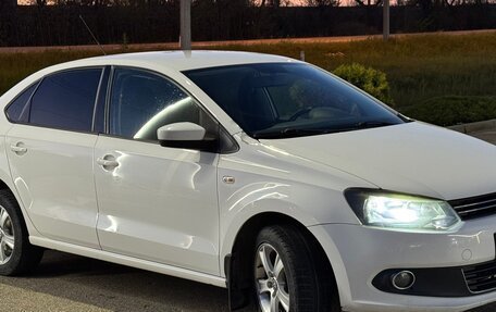 Volkswagen Polo VI (EU Market), 2011 год, 880 000 рублей, 6 фотография