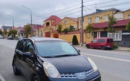 Nissan Note II рестайлинг, 2007 год, 620 000 рублей, 3 фотография