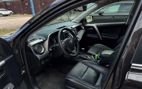 Toyota RAV4, 2014 год, 2 600 000 рублей, 7 фотография