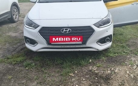 Hyundai Solaris II рестайлинг, 2018 год, 6 фотография