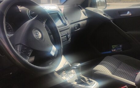 Volkswagen Tiguan I, 2010 год, 780 000 рублей, 14 фотография