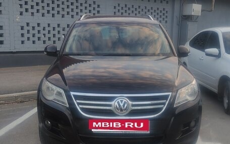 Volkswagen Tiguan I, 2010 год, 780 000 рублей, 13 фотография