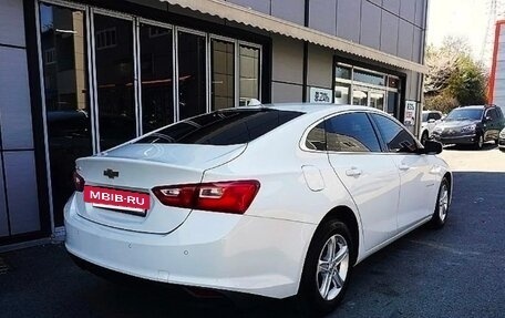 Chevrolet Malibu IX, 2022 год, 1 350 000 рублей, 3 фотография