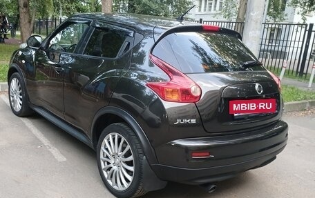 Nissan Juke II, 2011 год, 850 000 рублей, 3 фотография