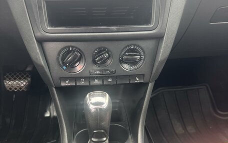 Skoda Rapid I, 2015 год, 699 000 рублей, 11 фотография